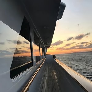 亚洲大隂户特写HD
